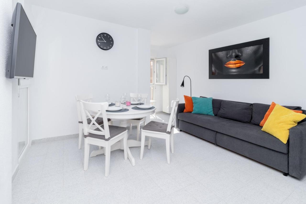 Espanatour San Pascual 216 Apartment ตอร์เรเวียคา ภายนอก รูปภาพ